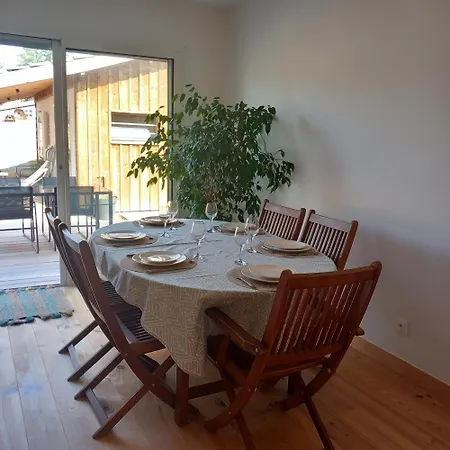 Cassy Maison 3 Avec Jardin 度假居